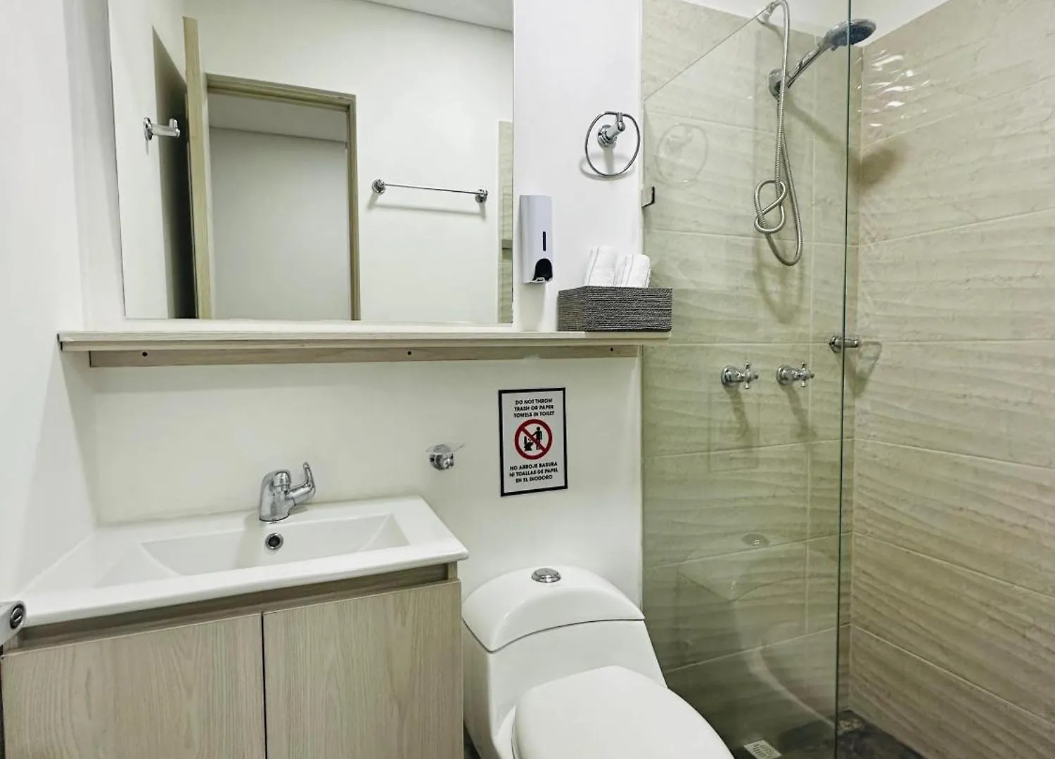 Verdum Medellín Aparthotel